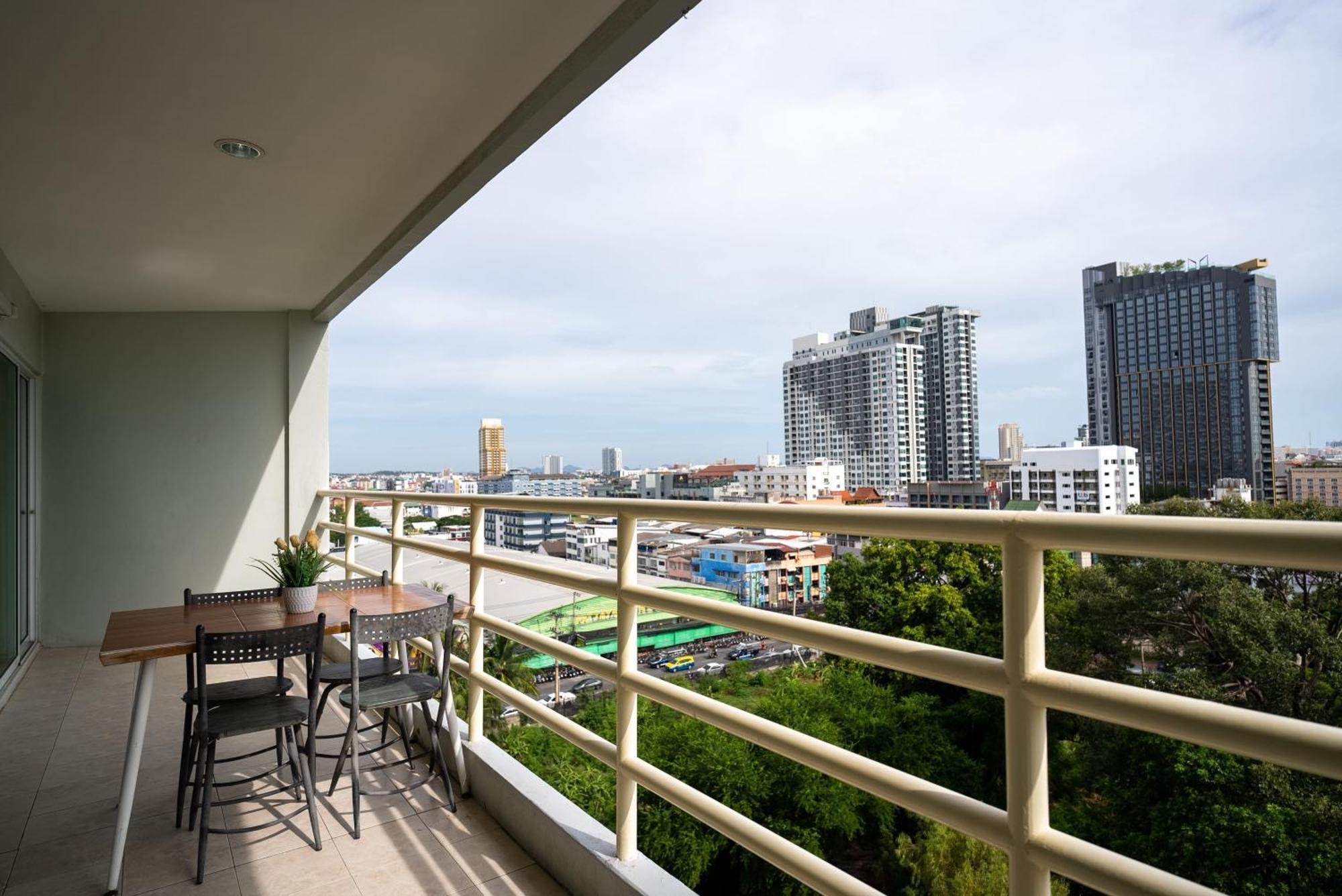 Vtsix At View Talay 6 Ξενοδοχείο Pattaya Εξωτερικό φωτογραφία