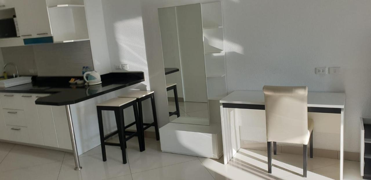 Vtsix At View Talay 6 Ξενοδοχείο Pattaya Εξωτερικό φωτογραφία